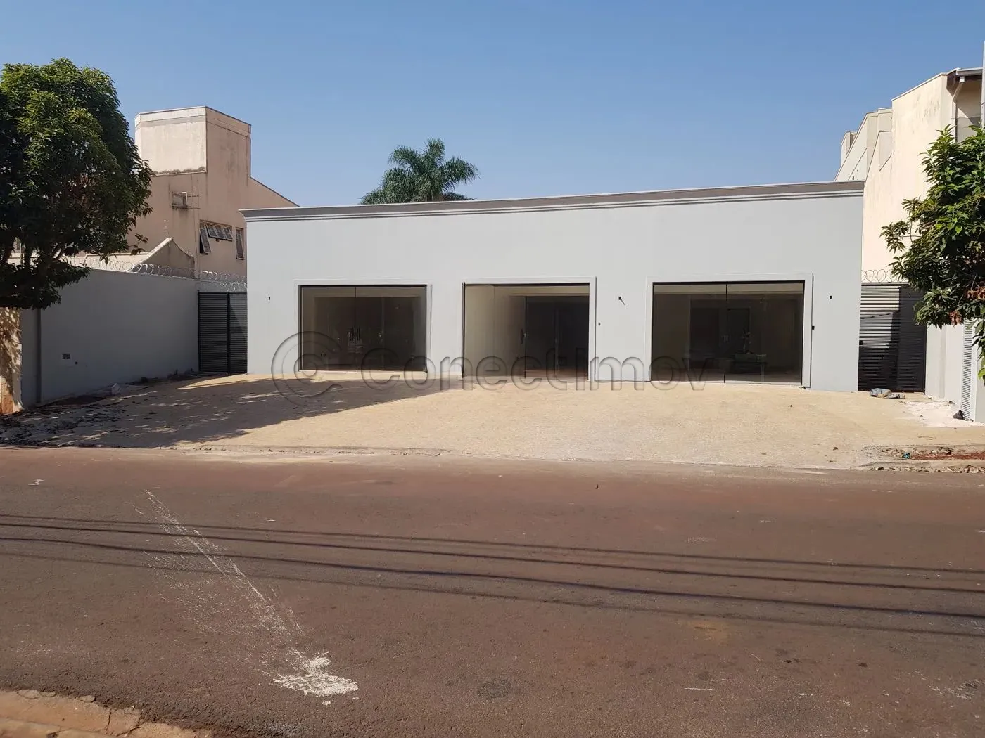 Comercial / Padrão em Ribeirão Preto Alugar por R$4.500,00