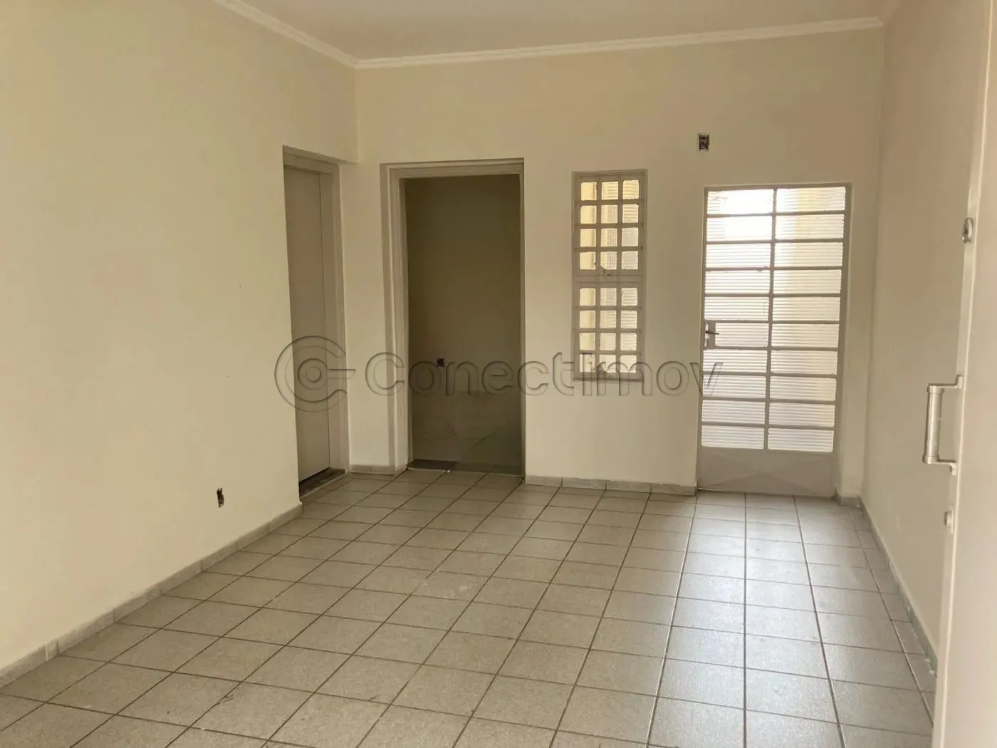 Comercial / Padrão em Ribeirão Preto Alugar por R$5.000,00