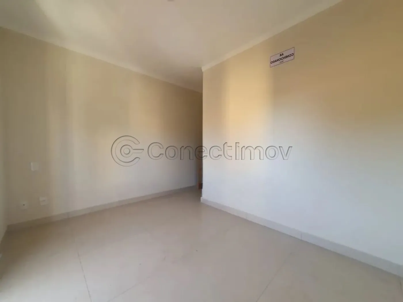 Apartamento / Apartamento em Ribeirão Preto Alugar por R$2.000,00
