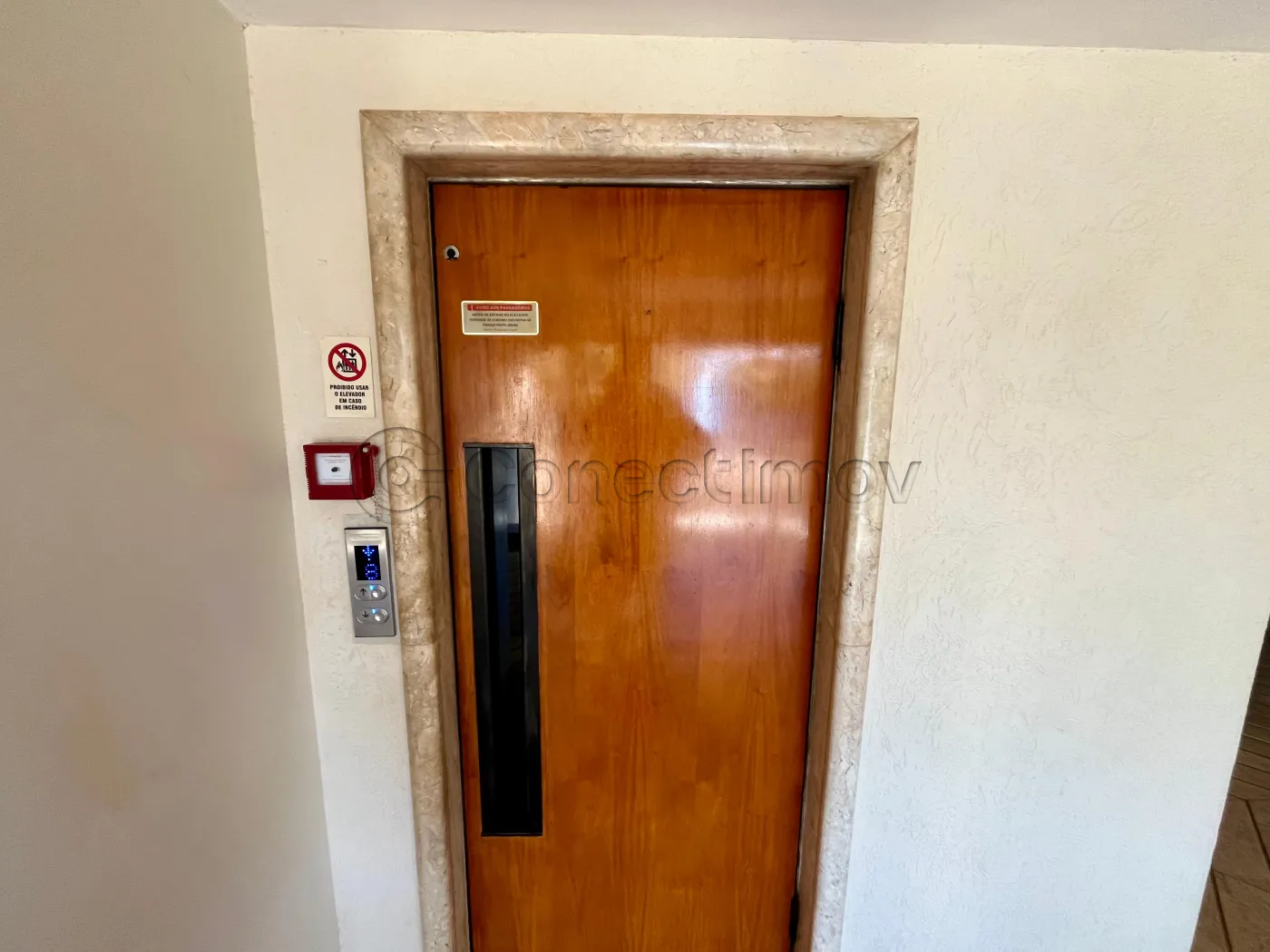 Apartamento / Apartamento em Ribeirão Preto Alugar por R$1.800,00