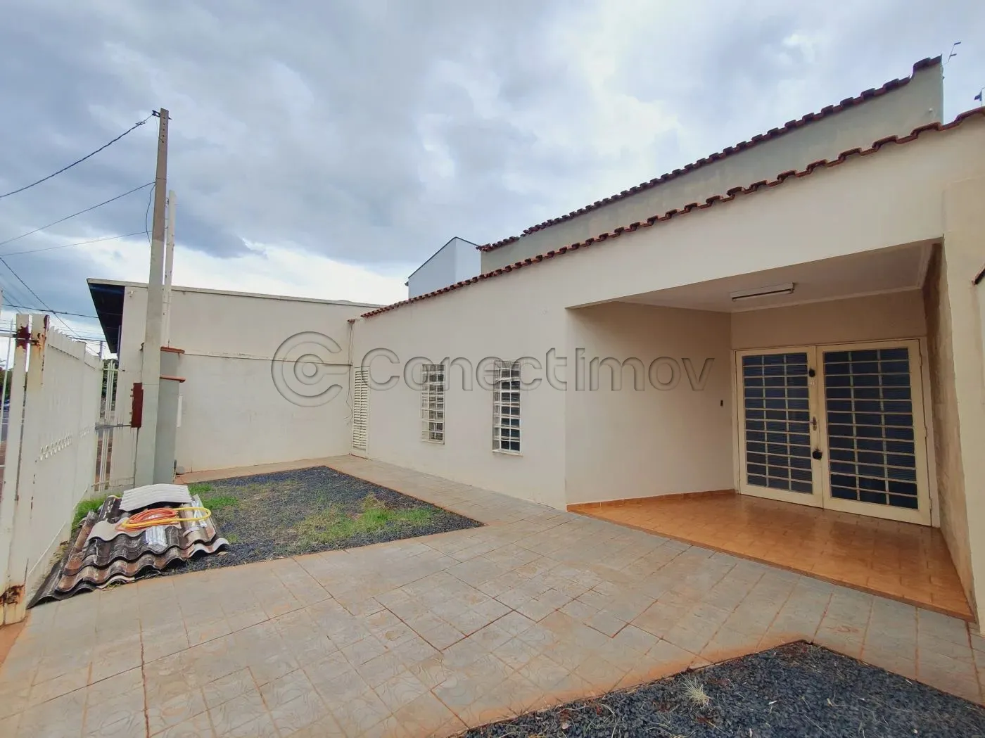 Comercial / Padrão em Ribeirão Preto Alugar por R$4.000,00