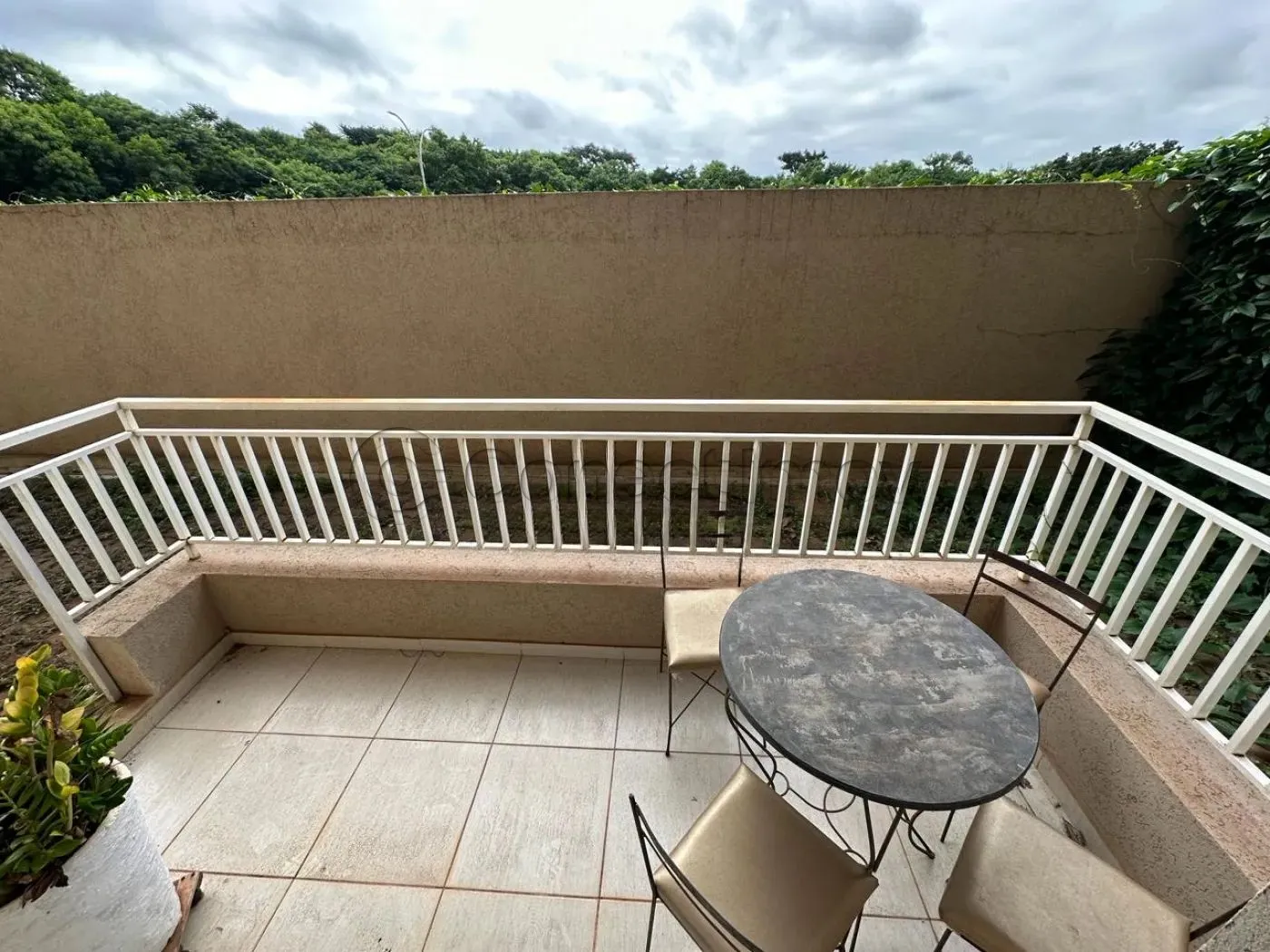 Apartamento / Apartamento em Ribeirão Preto Alugar por R$2.200,00
