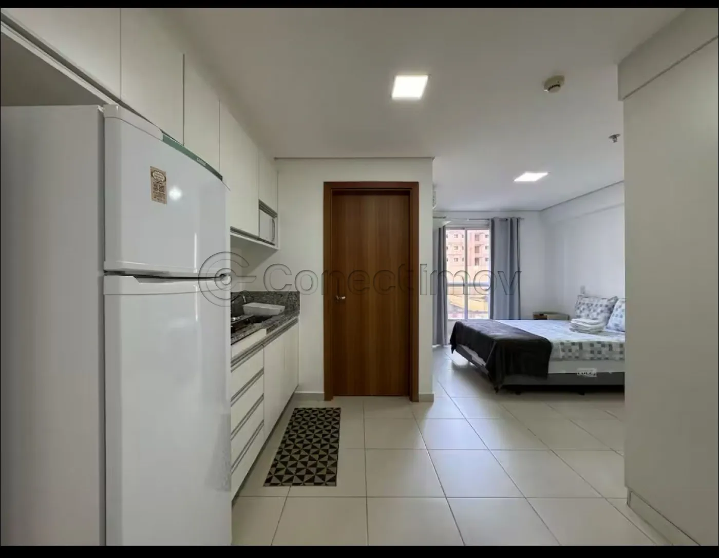 Apartamento / Kitchnet sem Condomínio em Ribeirão Preto Alugar por R$2.000,00