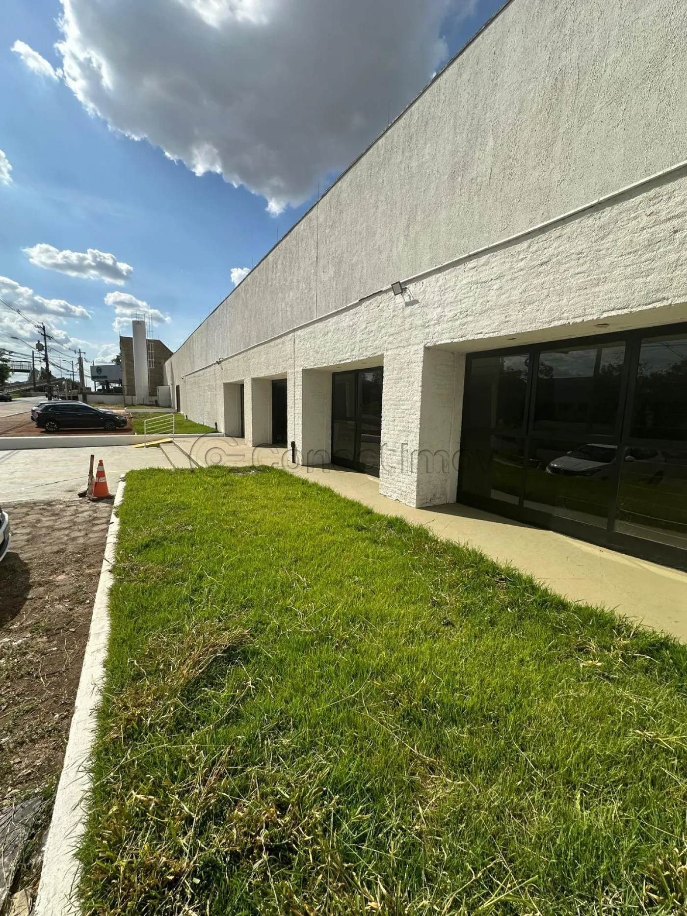 Comercial / Galpão em Ribeirão Preto Alugar por R$59.000,00