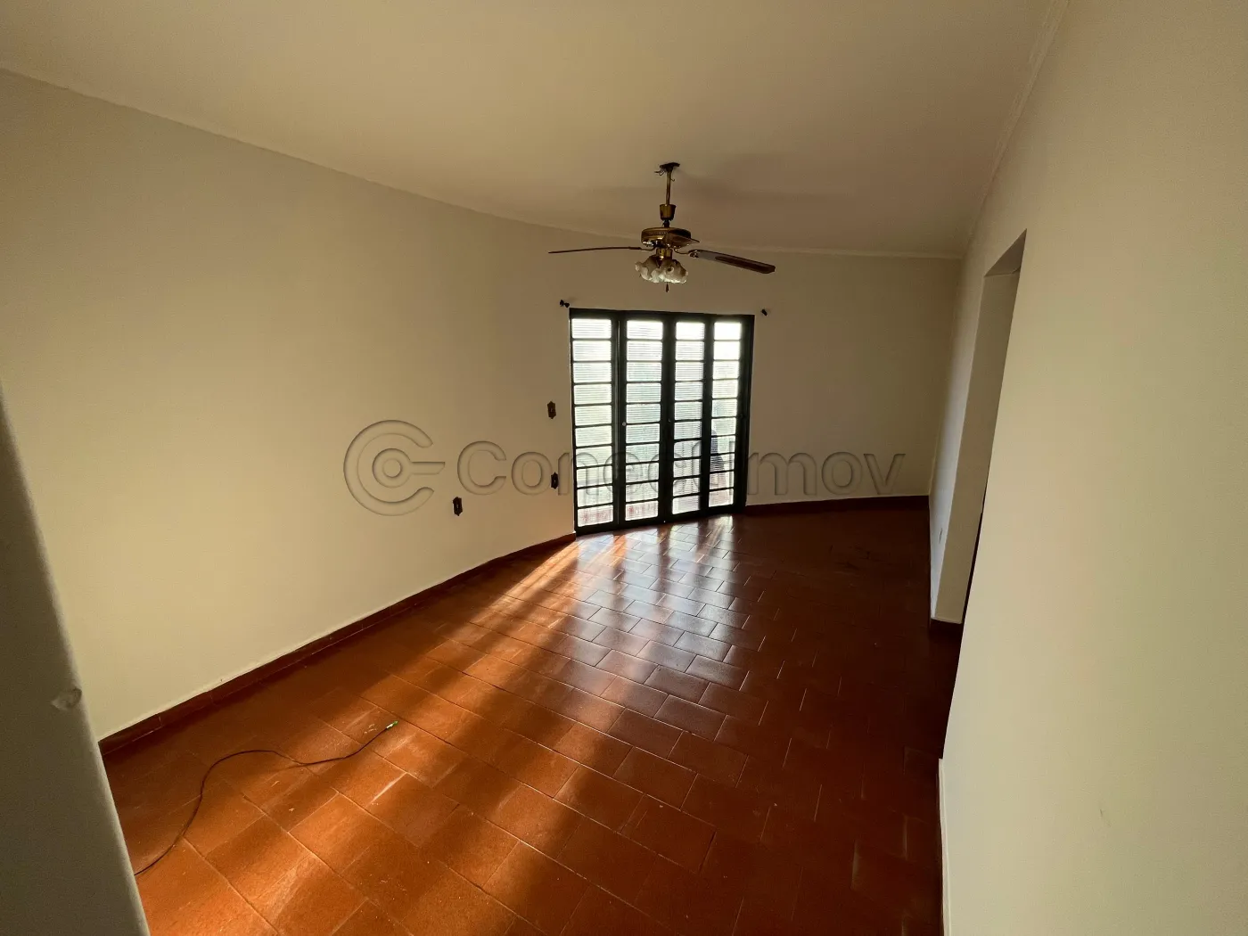 Casa / Sobrado em Ribeirão Preto Alugar por R$1.400,00