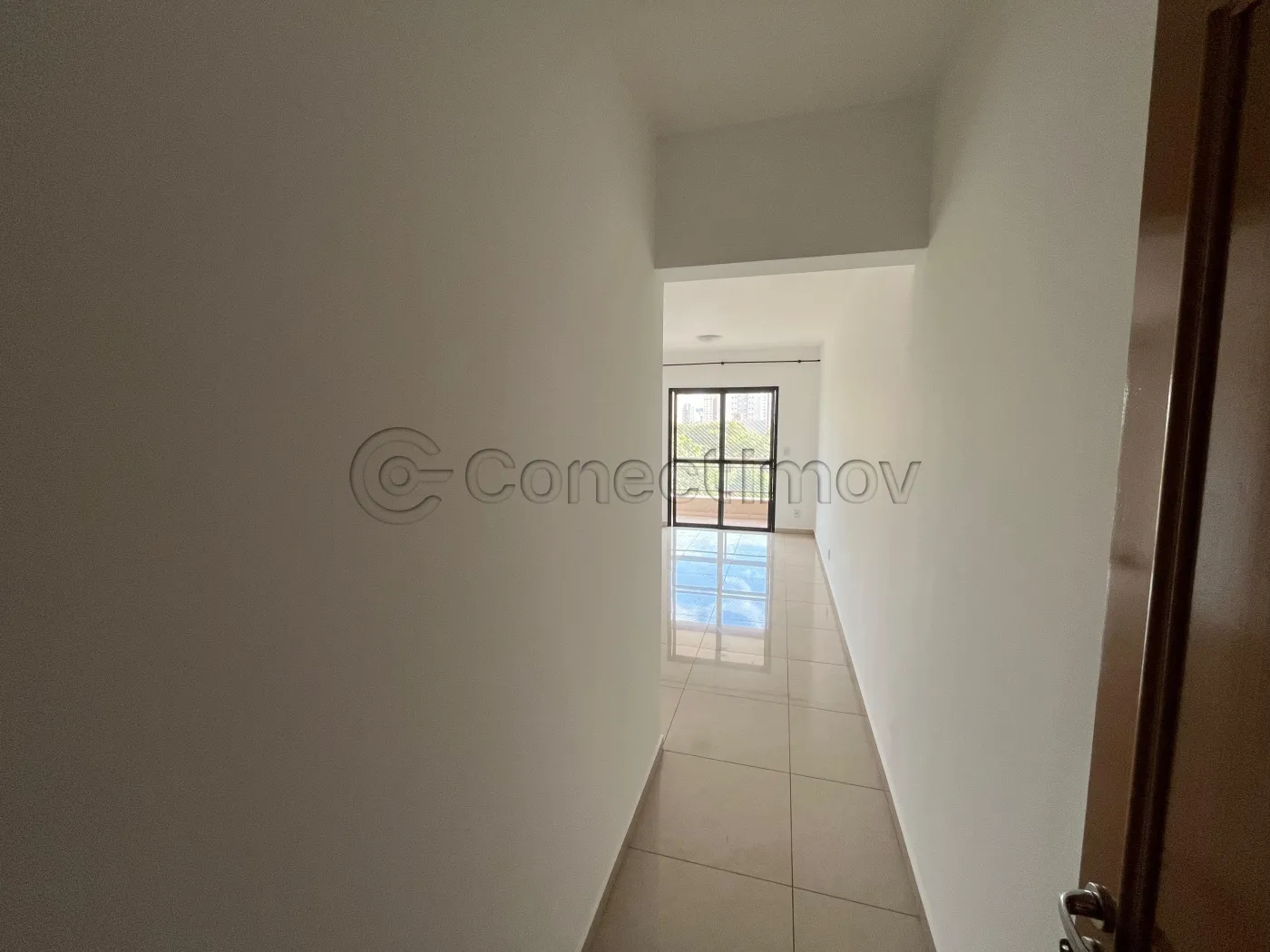 Apartamento / Padrão em Ribeirão Preto Alugar por R$2.800,00