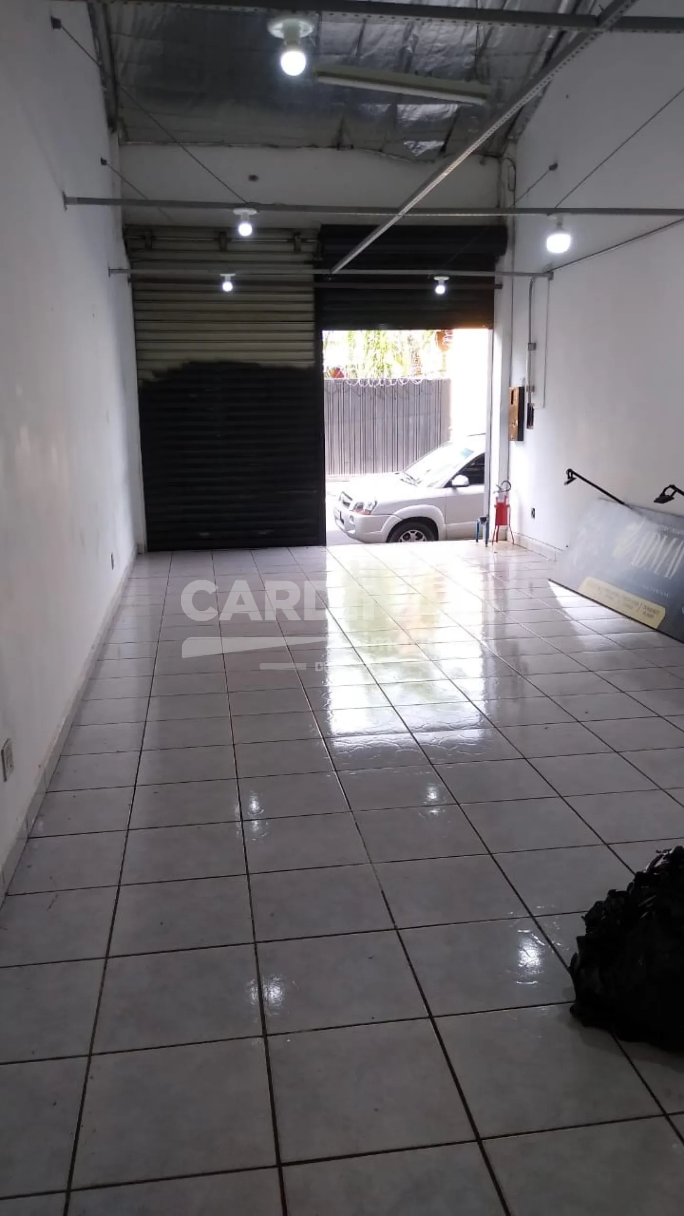Alugar Comercial / Salão sem Condomínio em Ribeirão Preto R$ 1.500,00 - Foto 2