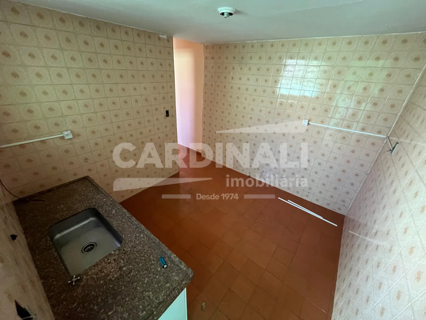 Alugar Casa / Padrão em Ribeirão Preto R$ 1.800,00 - Foto 1