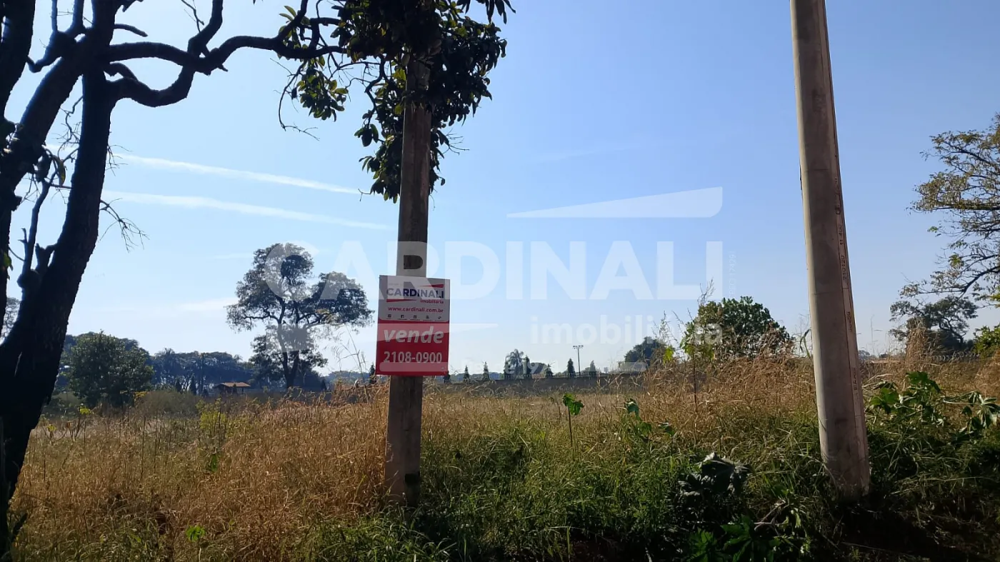 Terreno / Área em Araraquara 