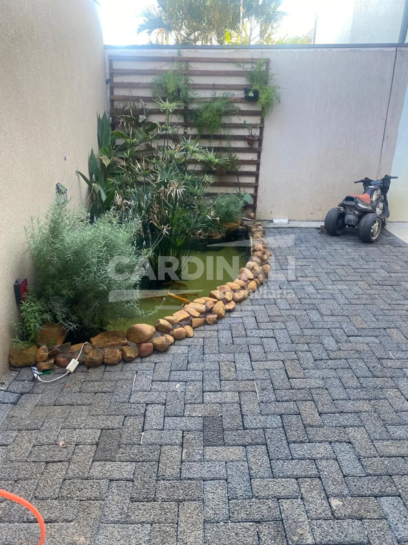 Casa / Padrão em São Carlos , Comprar por R$710.000,00