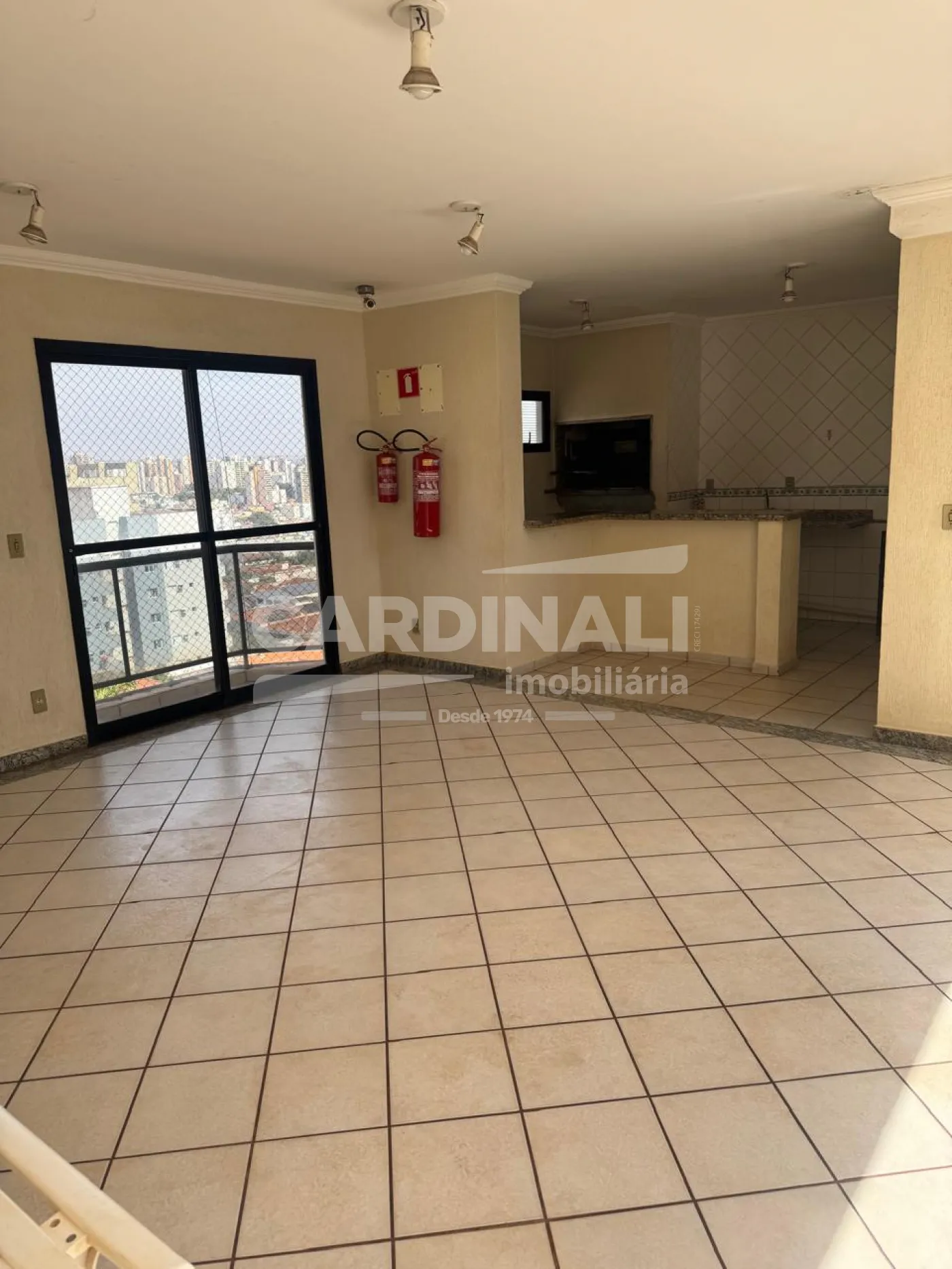 Apartamento / Padrão em Ribeirão Preto Alugar por R$1.400,00