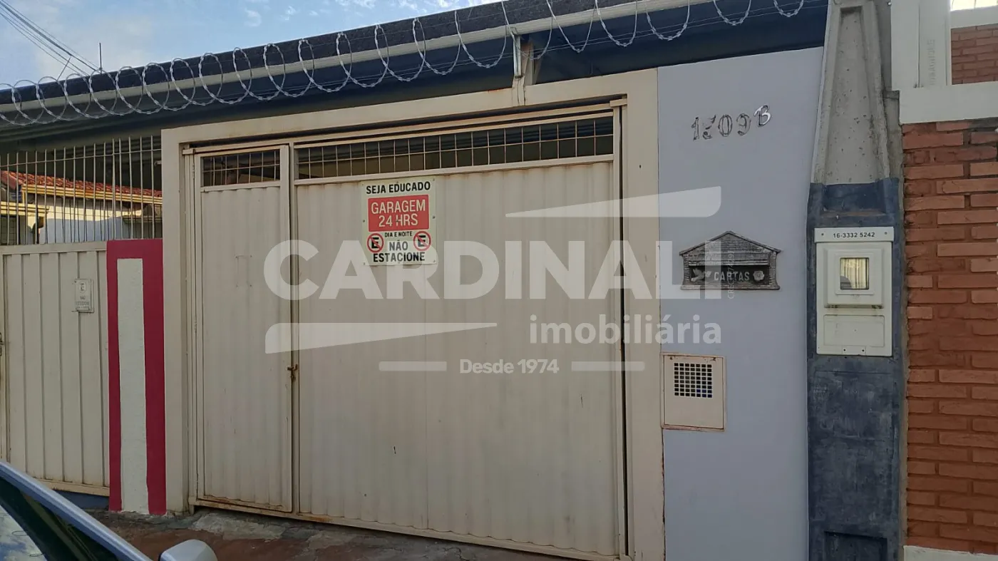 Casa / Padrão em Araraquara Alugar por R$1.200,00