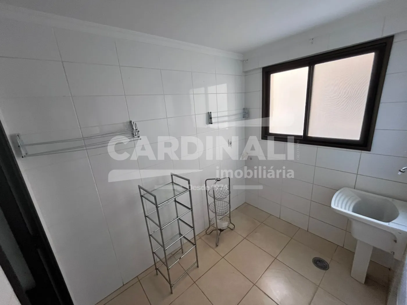 Alugar Apartamento / Padrão em Ribeirão Preto R$ 3.300,00 - Foto 4