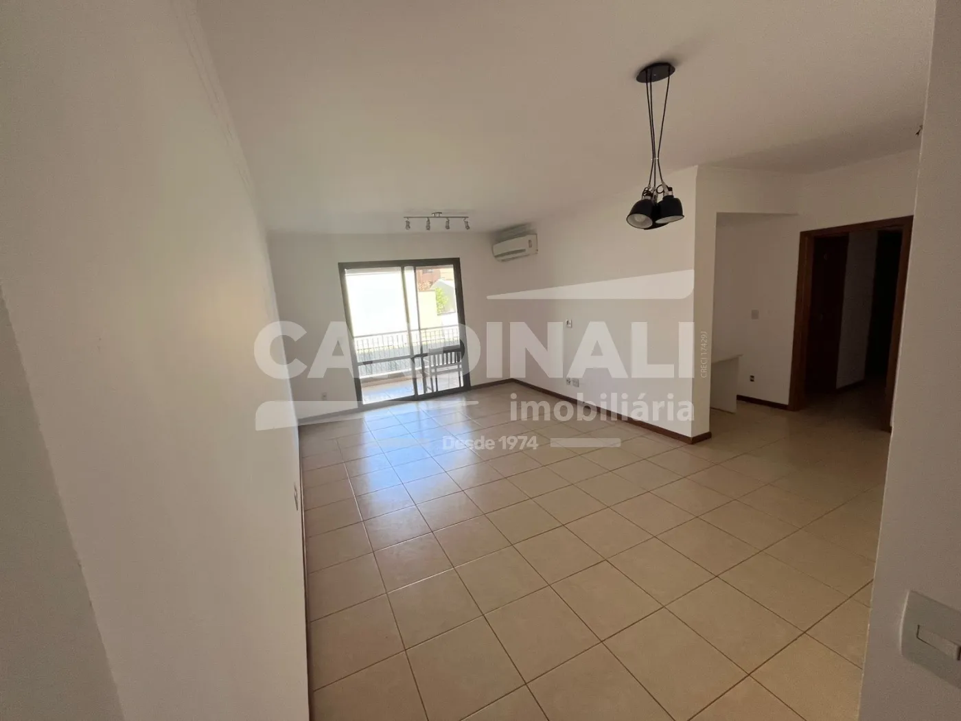 Alugar Apartamento / Padrão em Ribeirão Preto R$ 3.300,00 - Foto 1