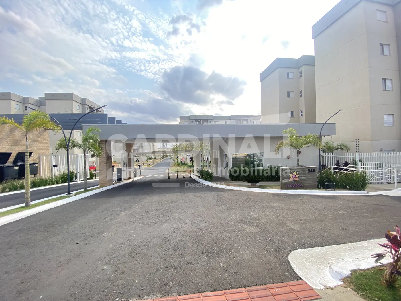 Apartamento / Padrão em São Carlos 