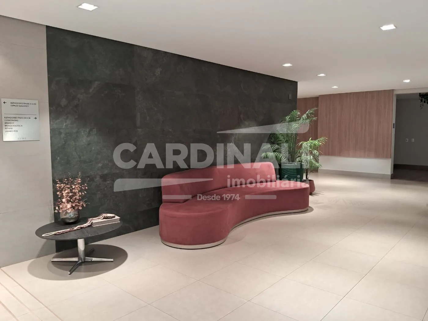 Comprar Apartamento / Padrão em Araraquara R$ 1.100.000,00 - Foto 2