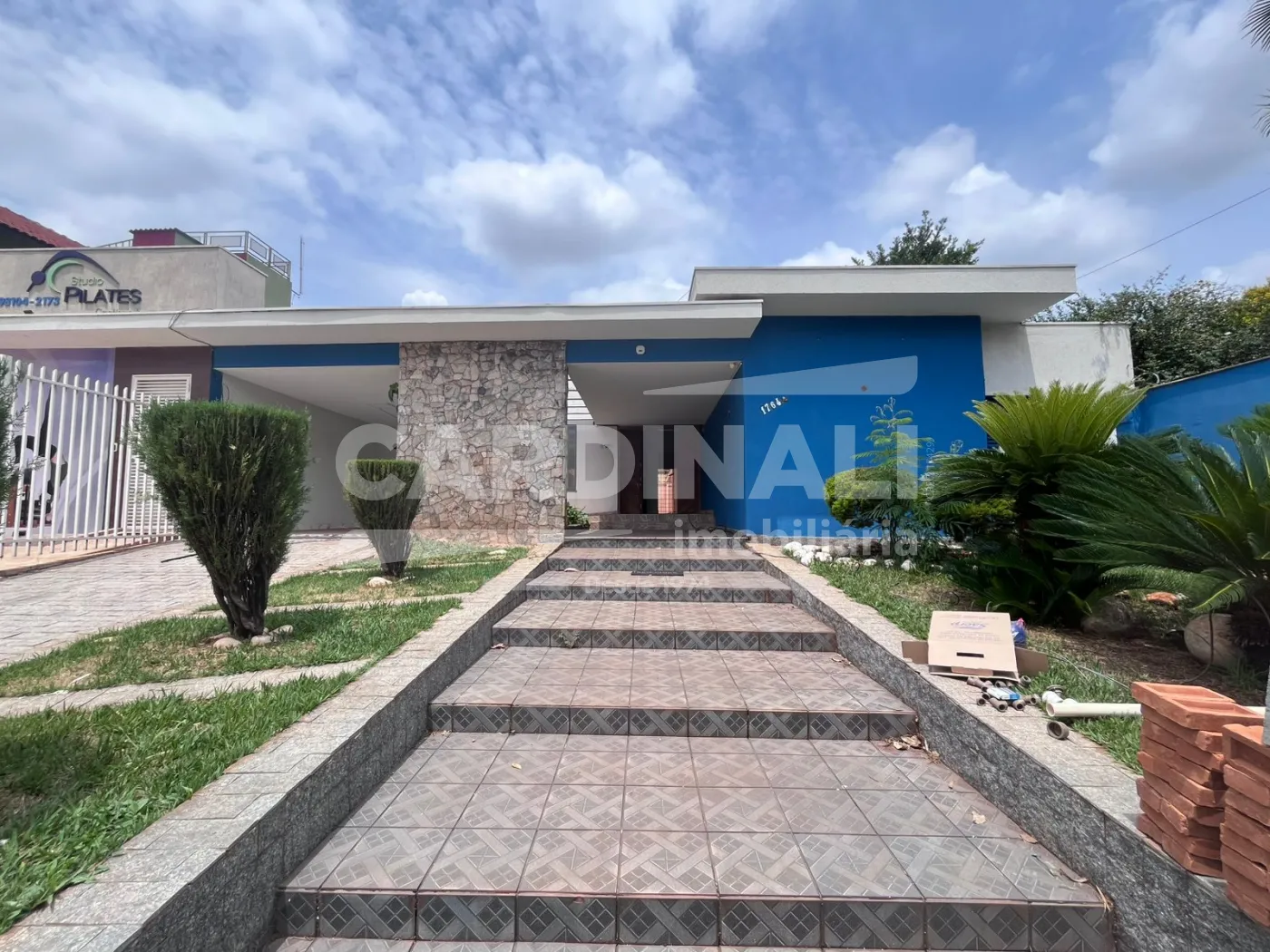 Alugar Casa / Padrão em Ribeirão Preto R$ 10.000,00 - Foto 1