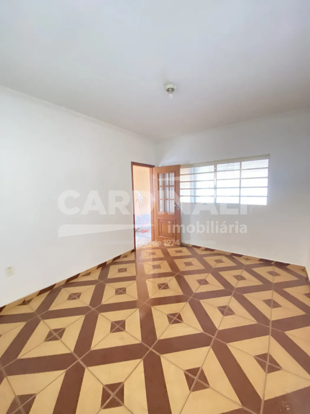 Alugar Casa / Padrão em São Carlos R$ 1.334,00 - Foto 4