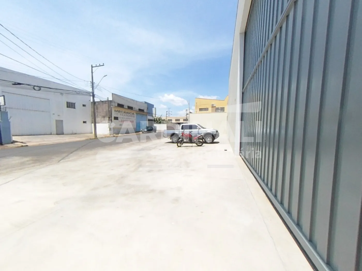 Alugar Comercial / Barracão em São Carlos R$ 10.000,00 - Foto 2