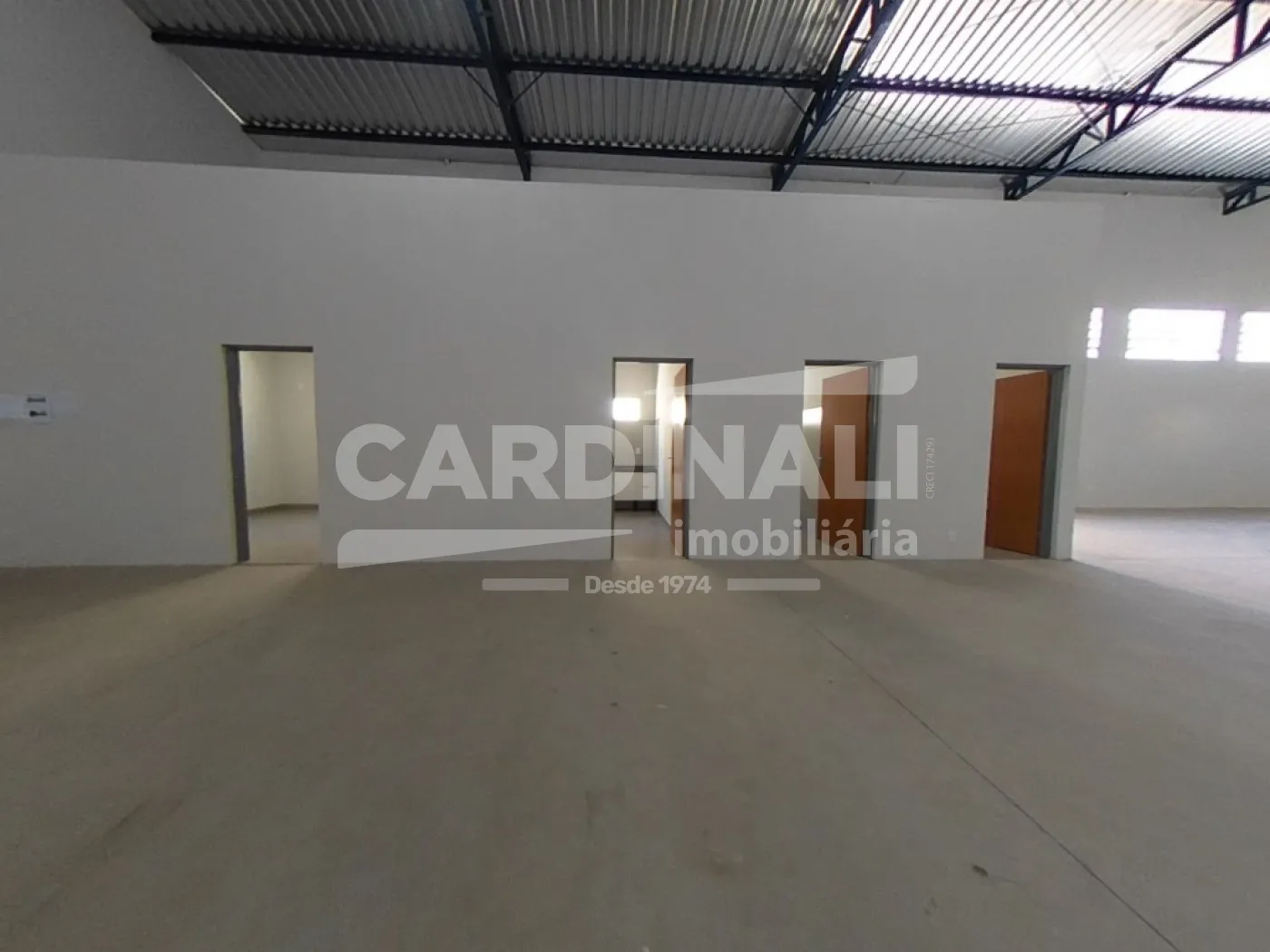 Alugar Comercial / Barracão em São Carlos R$ 10.000,00 - Foto 5