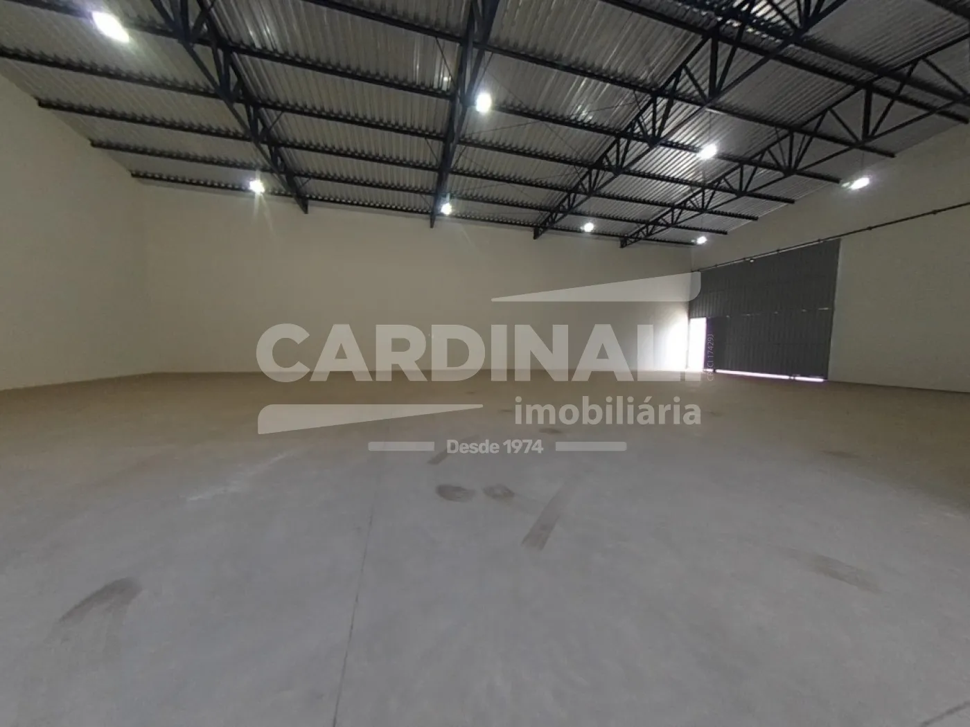 Alugar Comercial / Barracão em São Carlos R$ 10.000,00 - Foto 14