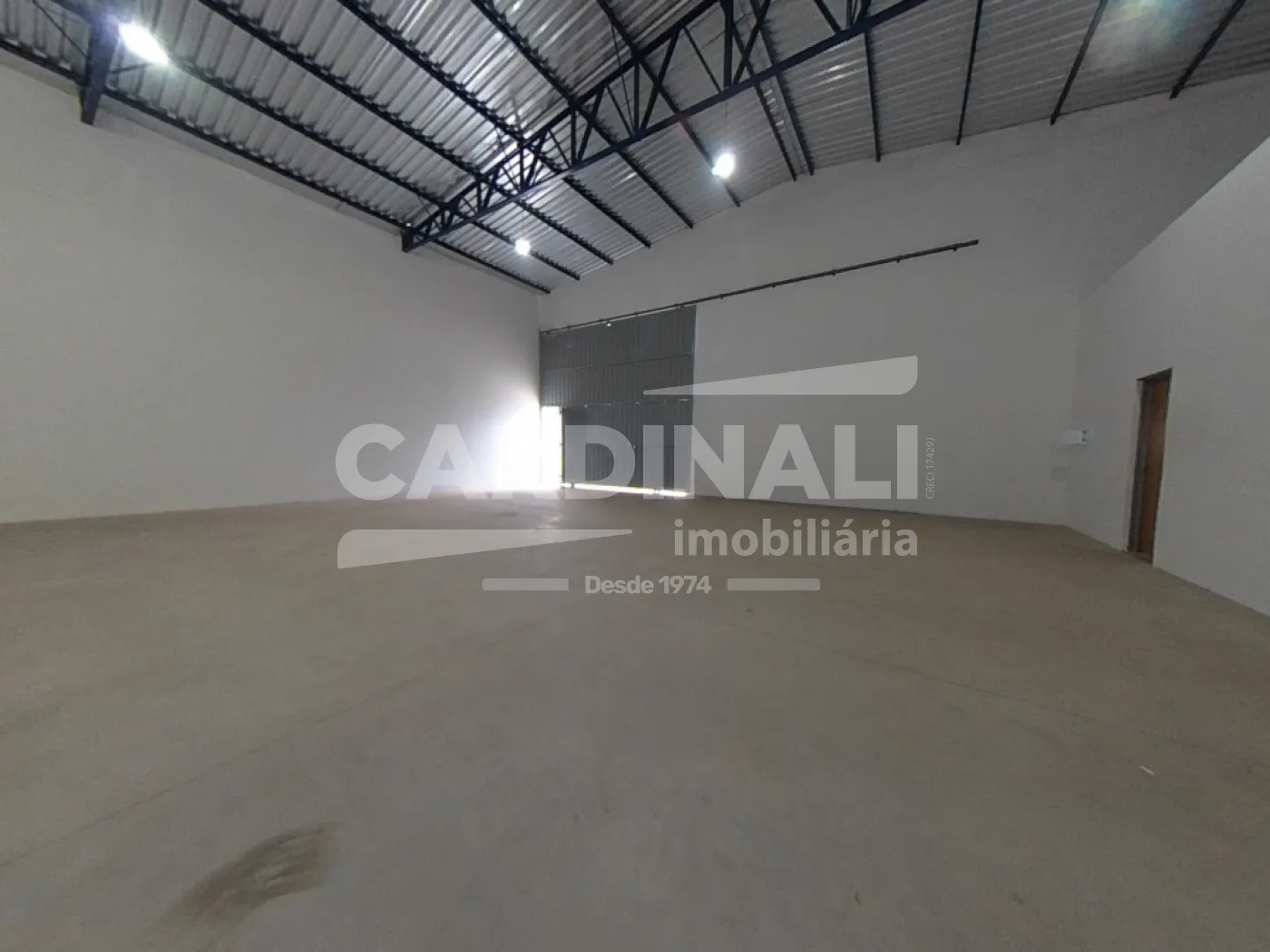 Alugar Comercial / Barracão em São Carlos R$ 10.000,00 - Foto 15