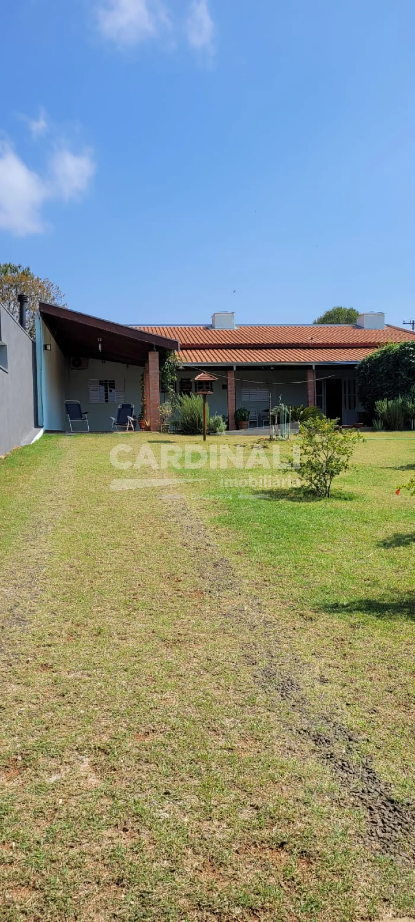 Comprar Casa / Padrão em Analândia R$ 560.000,00 - Foto 1