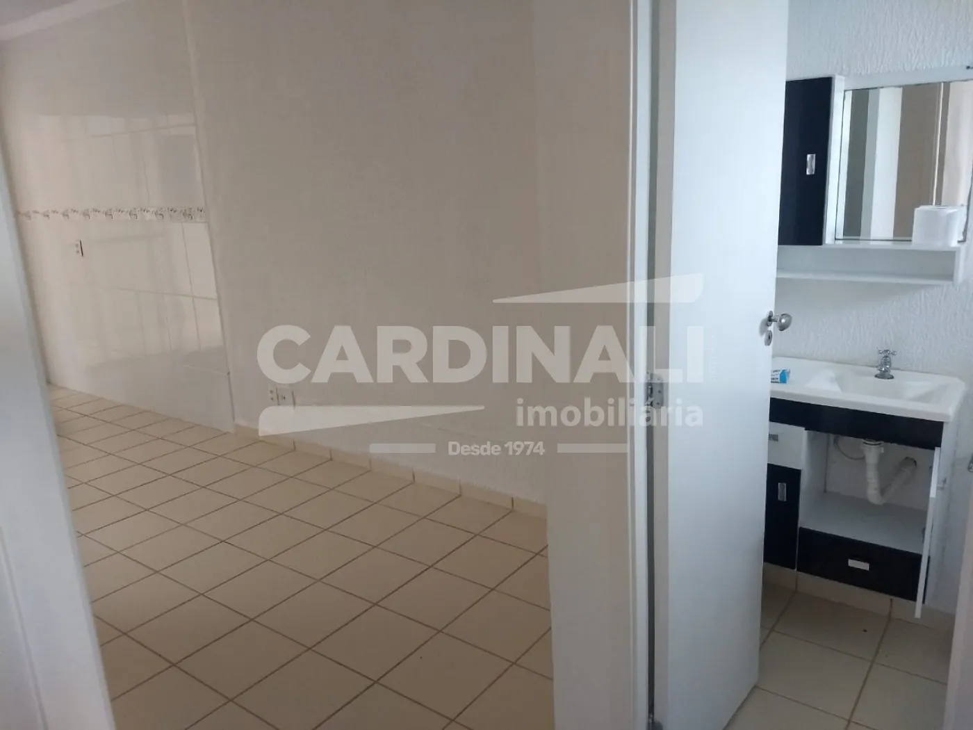 Alugar Casa / Condomínio em São Carlos R$ 1.556,00 - Foto 5