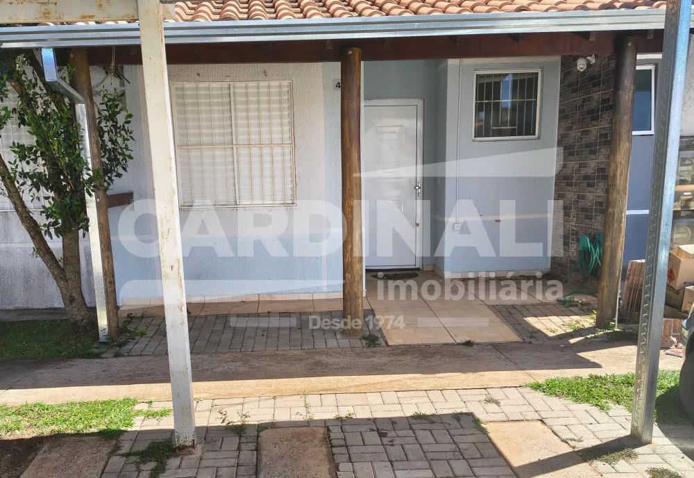 Alugar Casa / Condomínio em São Carlos R$ 1.556,00 - Foto 1