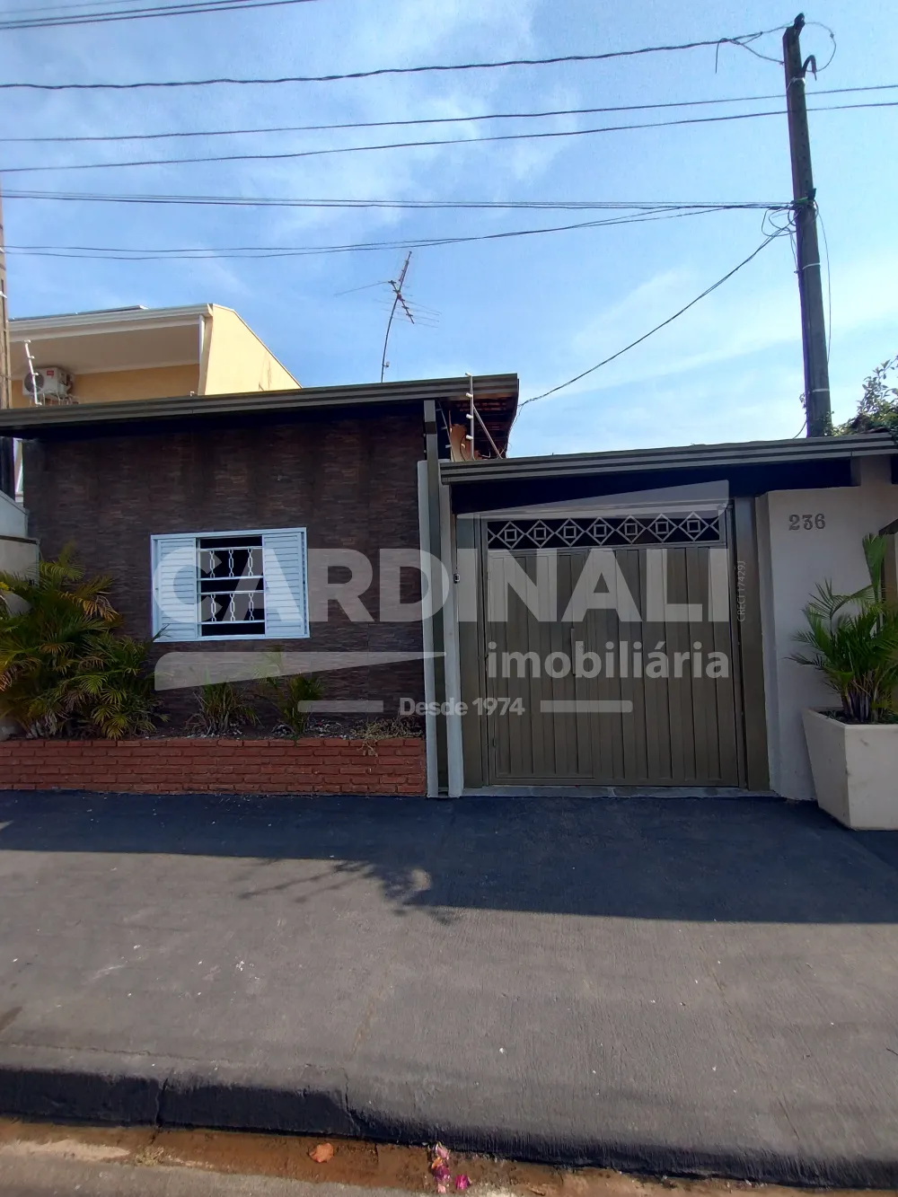 Alugar Casa / Edícula em São Carlos R$ 1.112,00 - Foto 1