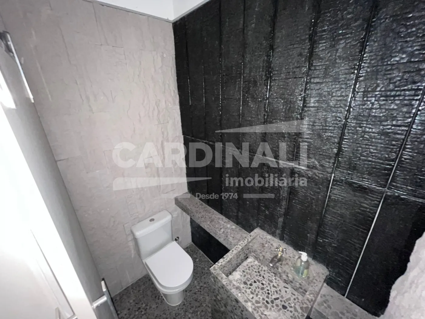 Alugar Comercial / Padrão em Ribeirão Preto R$ 18.000,00 - Foto 6