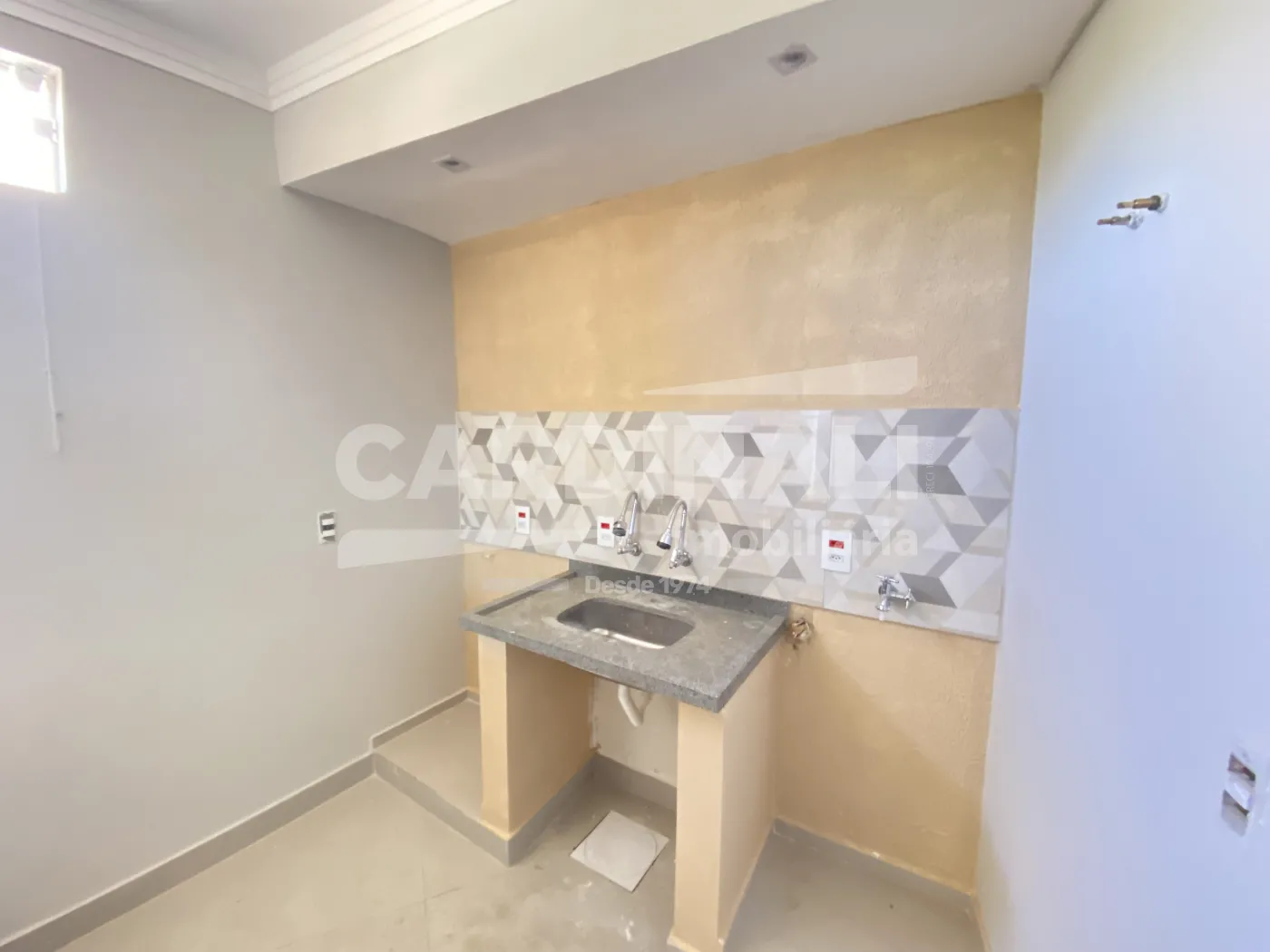 Alugar Apartamento / Kitchnet em São Carlos R$ 1.334,00 - Foto 8