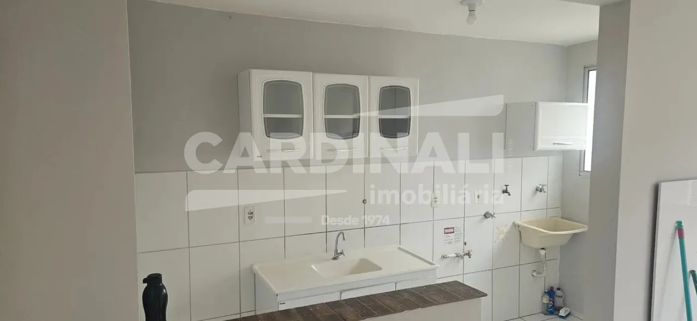 Alugar Apartamento / Padrão em Campinas R$ 1.350,00 - Foto 2