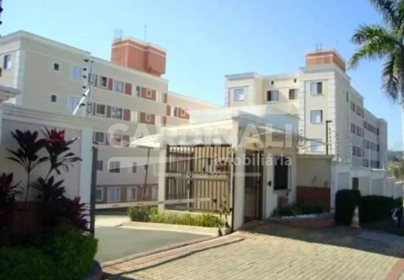 Alugar Apartamento / Padrão em Campinas R$ 1.350,00 - Foto 1