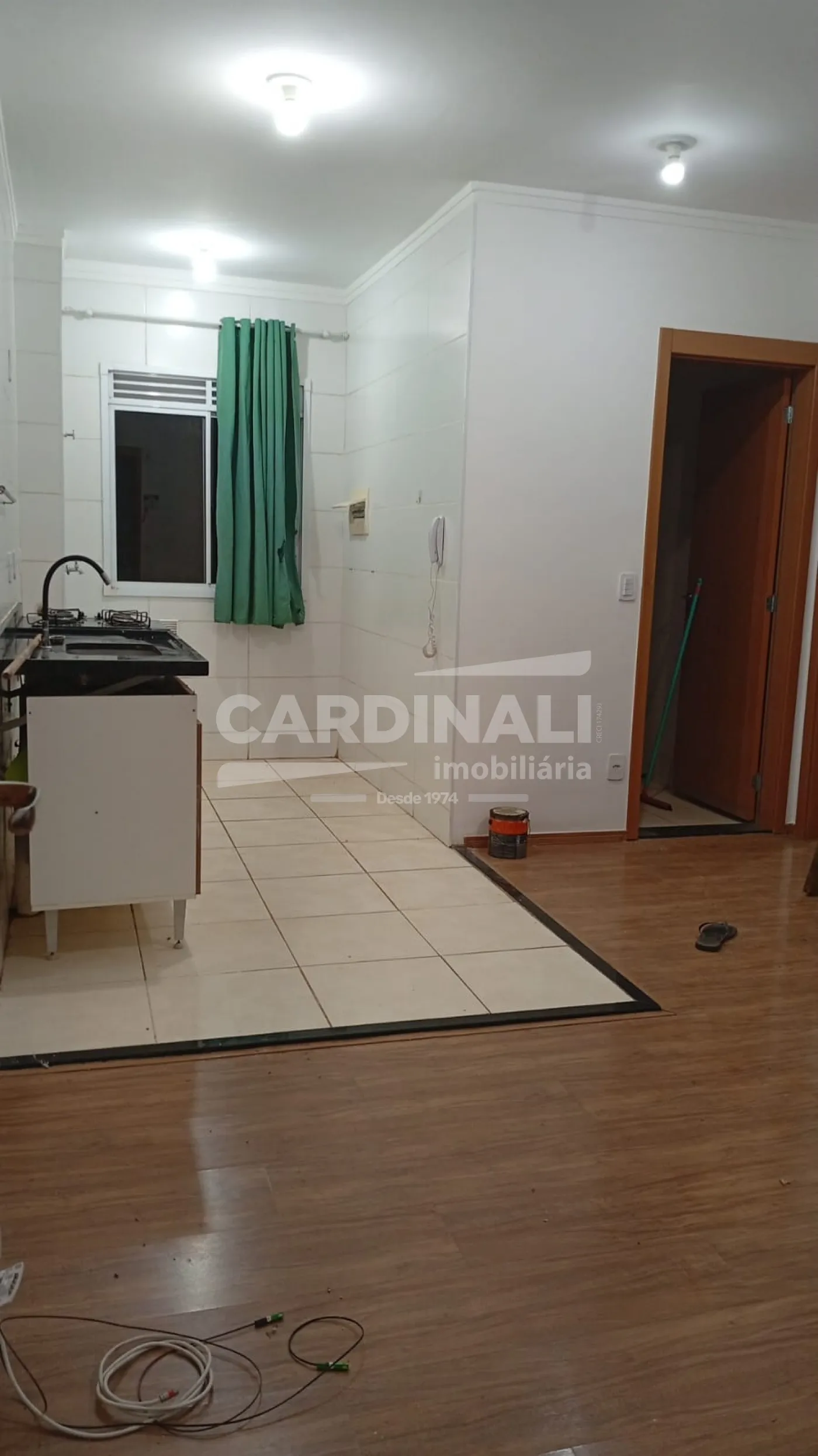 Alugar Apartamento / Padrão em Araraquara R$ 1.093,10 - Foto 3