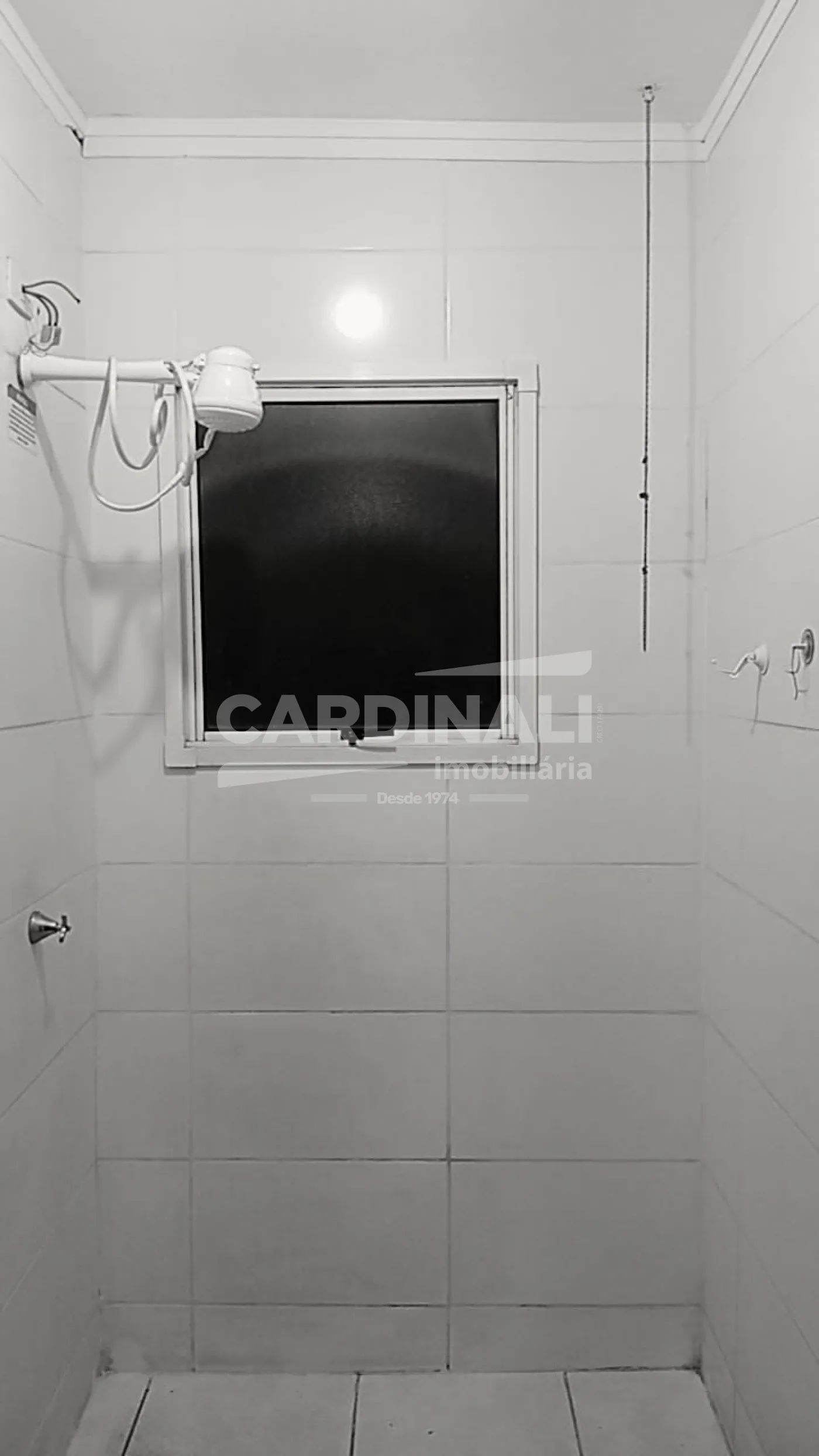 Alugar Apartamento / Padrão em Araraquara R$ 1.093,10 - Foto 4