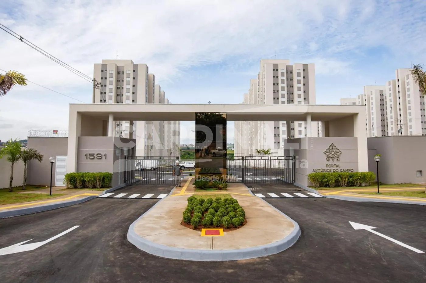 Comprar Apartamento / Padrão em Hortolândia R$ 330.000,00 - Foto 2