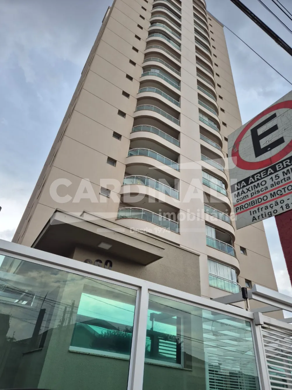 Comprar Apartamento / Padrão em Araraquara R$ 660.000,00 - Foto 1