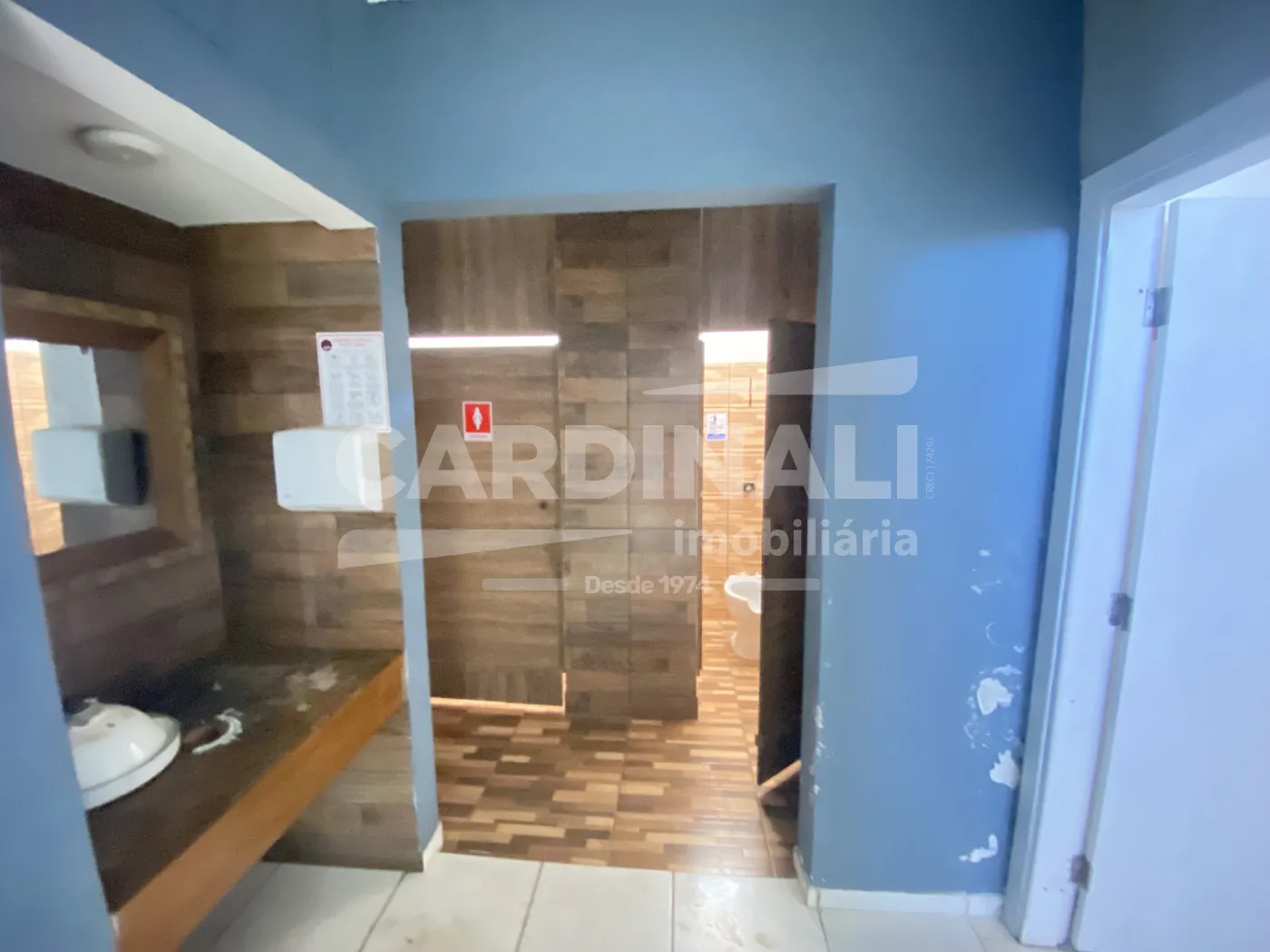 Alugar Comercial / Salão em São Carlos R$ 9.000,00 - Foto 10