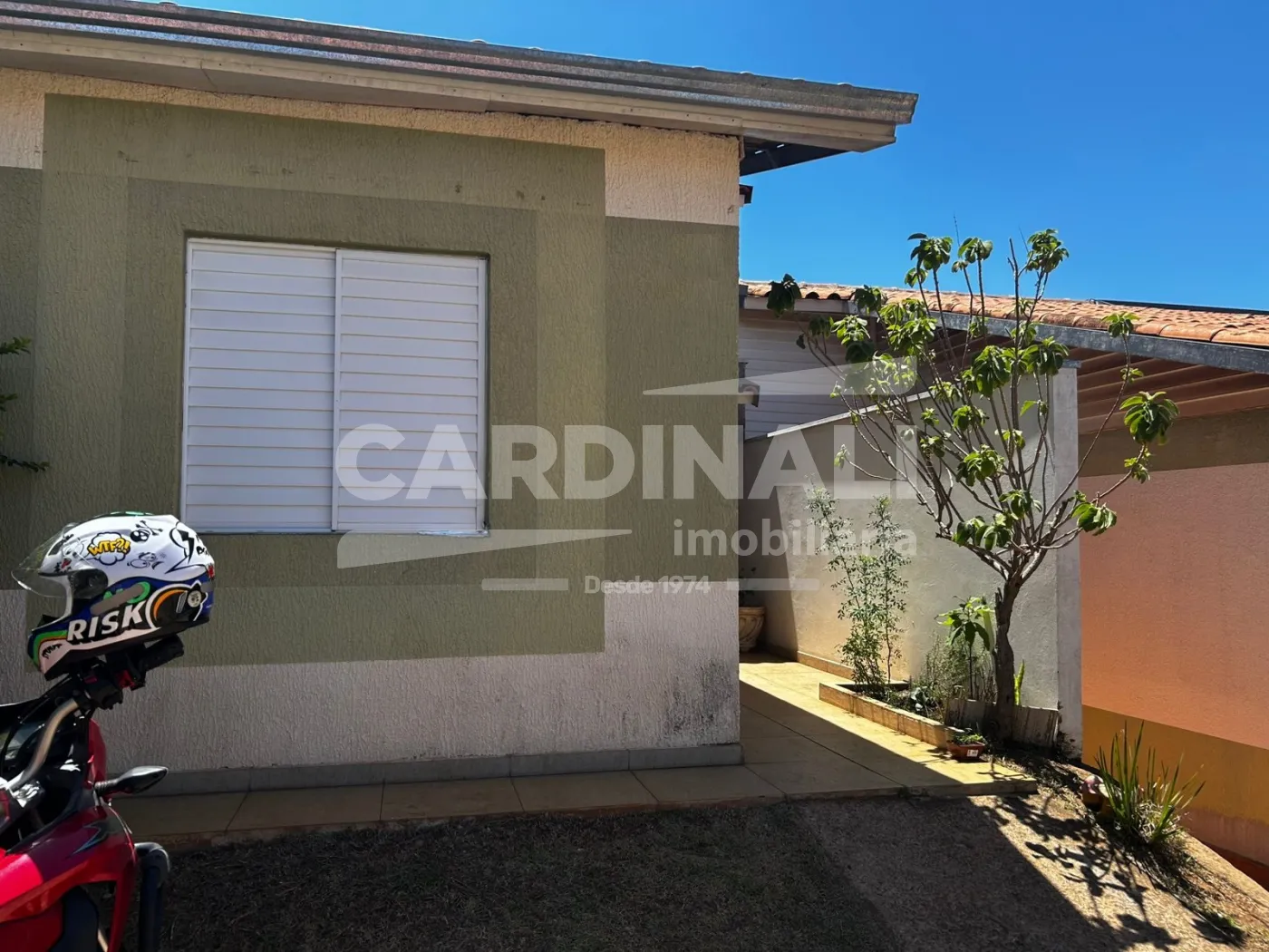 Alugar Casa / Condomínio em São Carlos R$ 1.445,00 - Foto 1