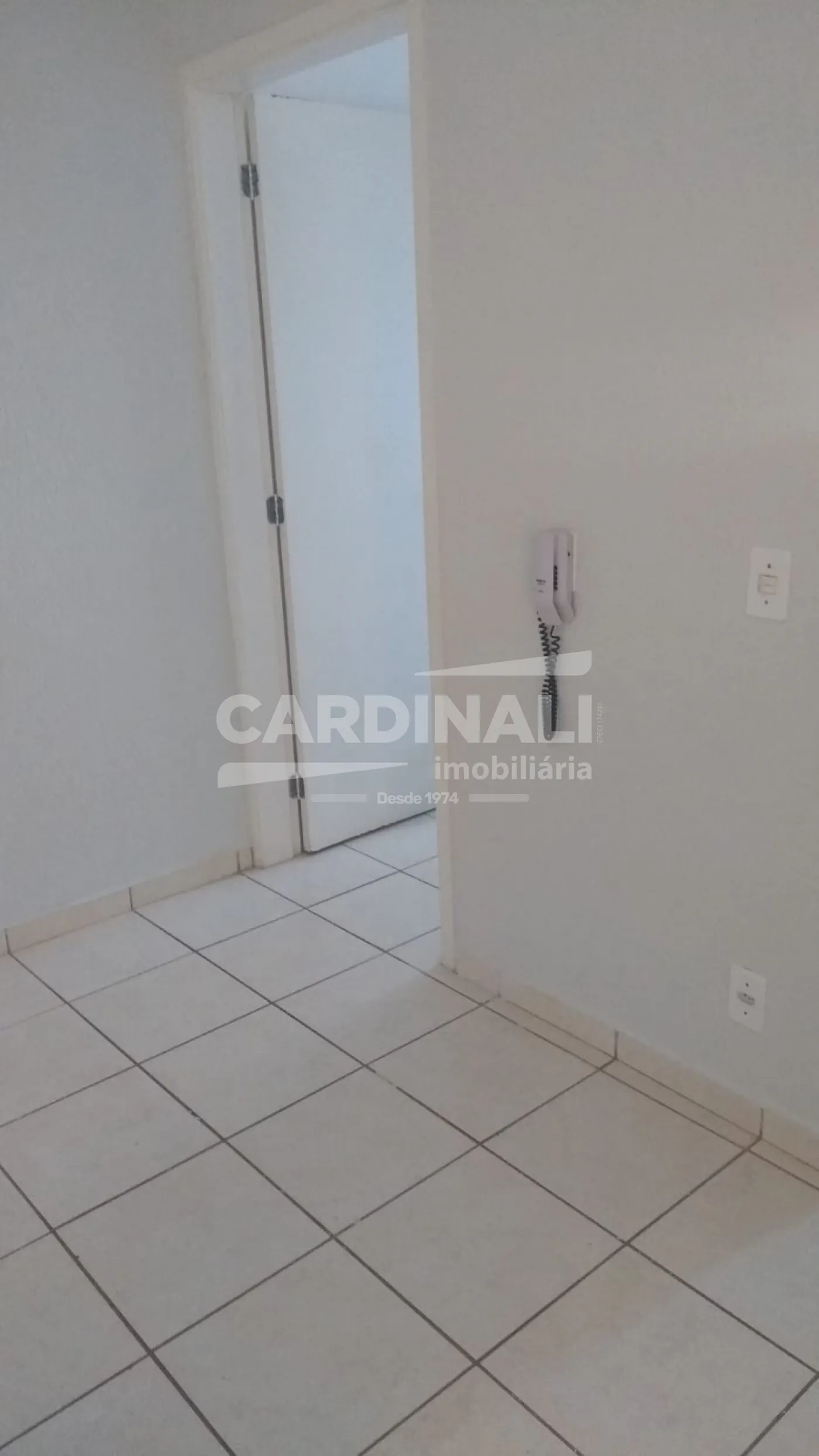 Alugar Apartamento / Padrão em Araraquara R$ 550,00 - Foto 8