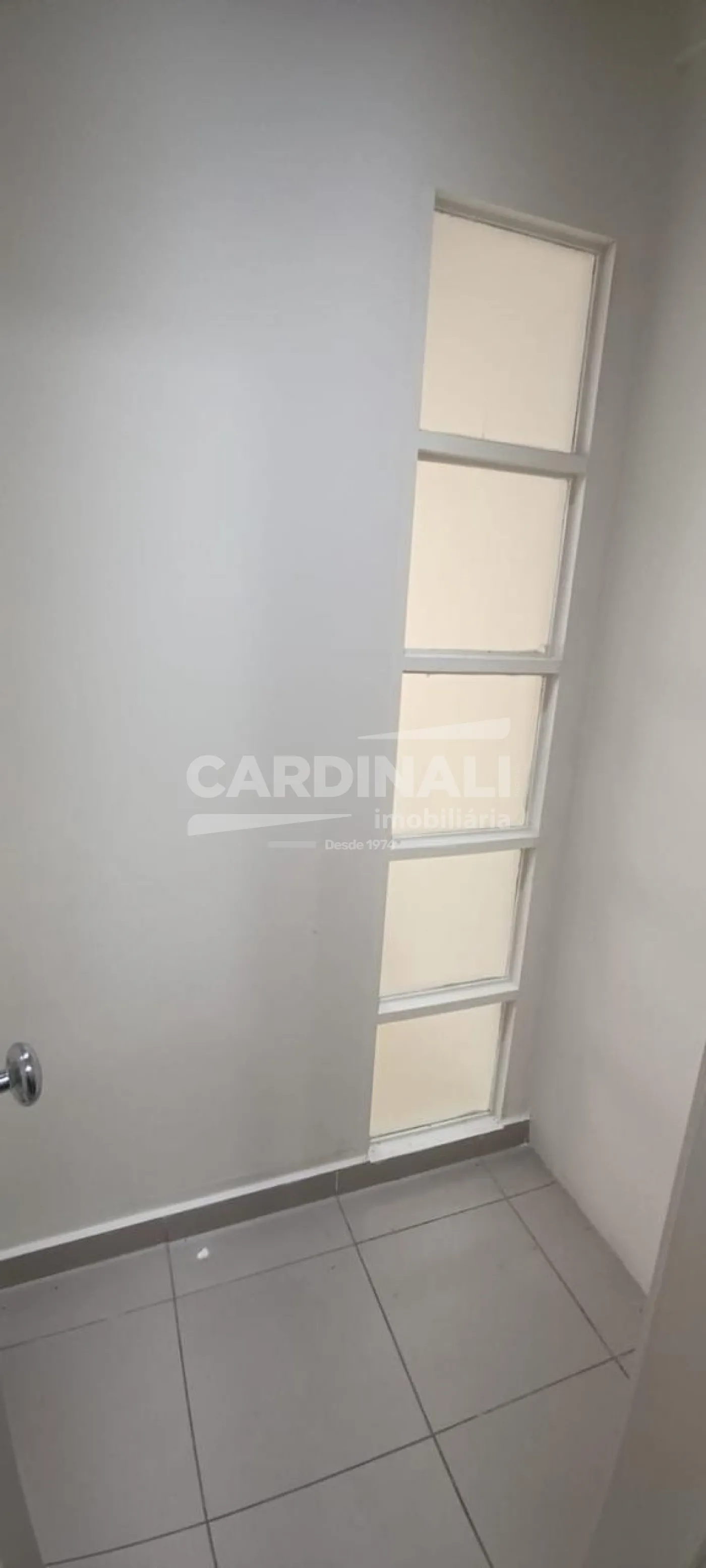 Alugar Comercial / Sala / Salão com Condomínio em Campinas R$ 700,00 - Foto 2