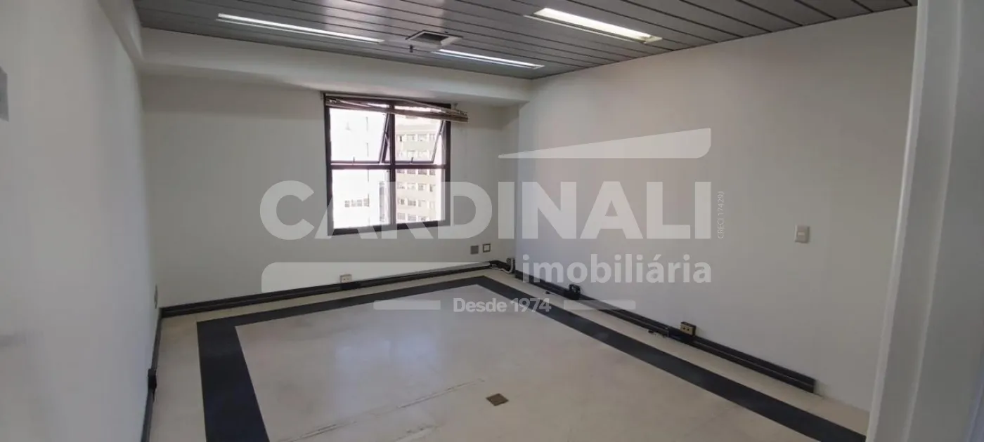 Alugar Comercial / Sala / Salão com Condomínio em Campinas R$ 700,00 - Foto 6