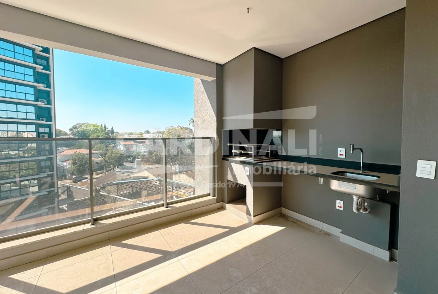 Comprar Apartamento / Padrão em Campinas R$ 1.980.000,00 - Foto 9