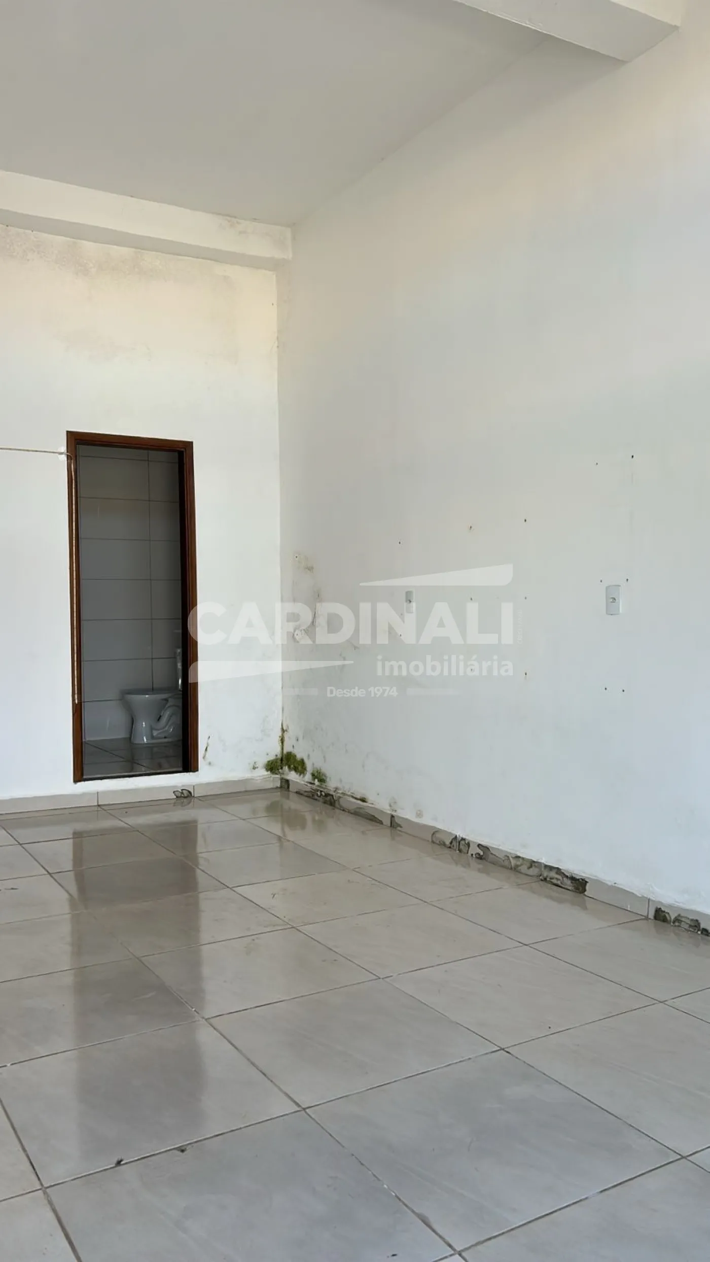 Alugar Comercial / Salão em Ibaté R$ 650,00 - Foto 1