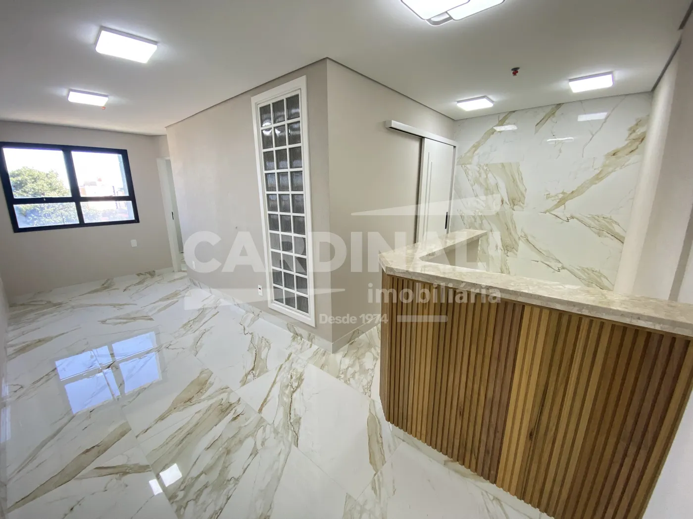 Alugar Comercial / Sala / Salão com Condomínio em São Carlos R$ 2.223,00 - Foto 3
