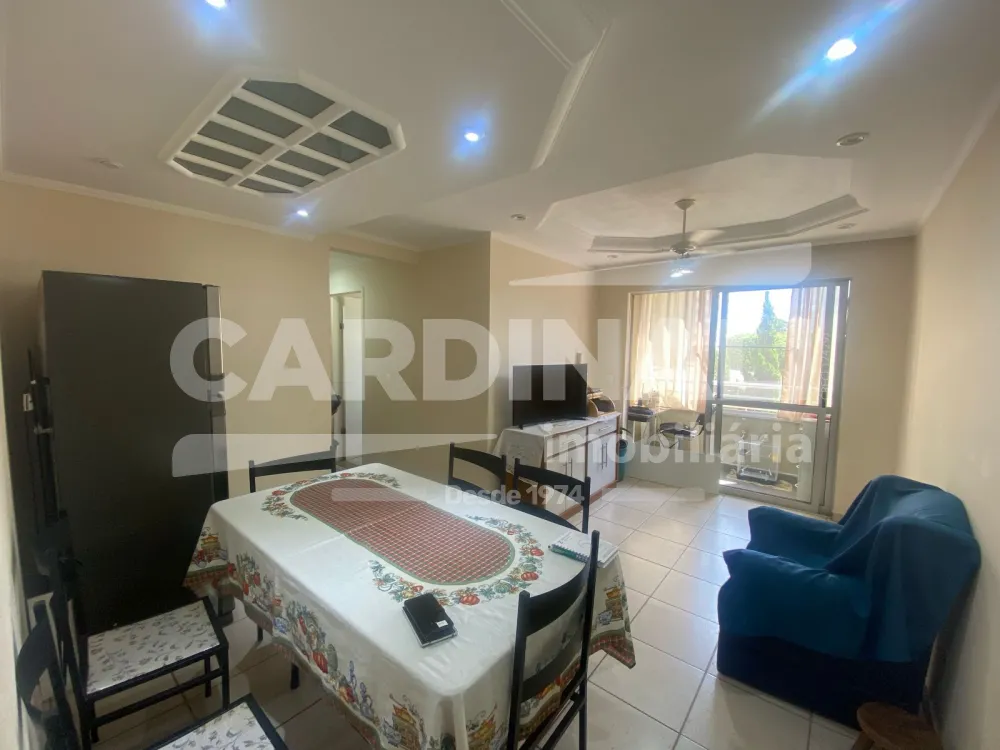 Comprar Apartamento / Padrão em Araraquara R$ 320.000,00 - Foto 3