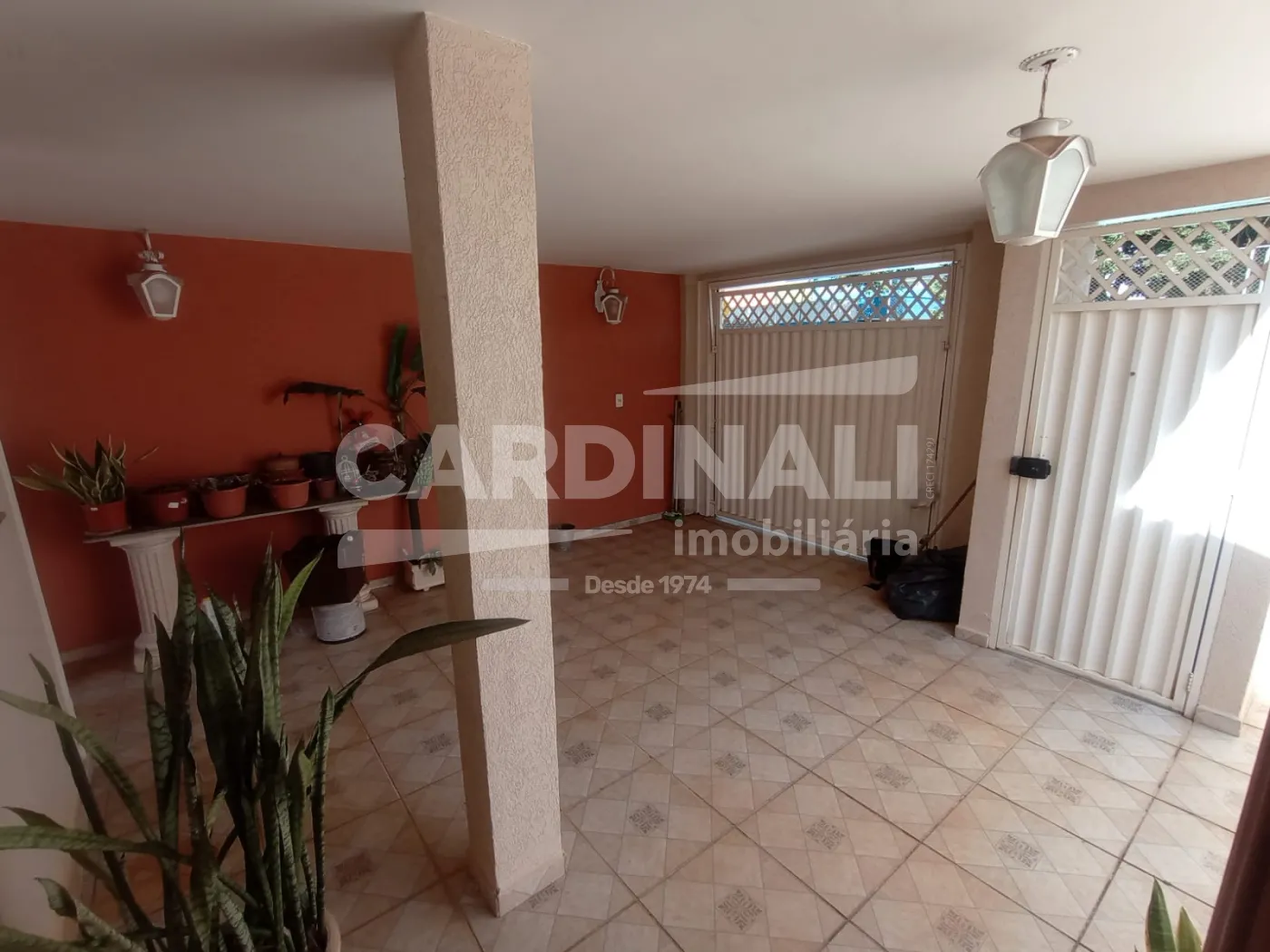 Comprar Casa / Padrão em São Carlos R$ 403.000,00 - Foto 1