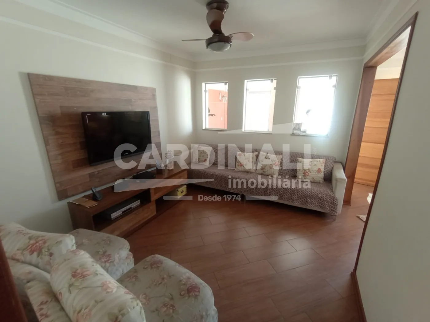 Comprar Casa / Padrão em São Carlos R$ 403.000,00 - Foto 6
