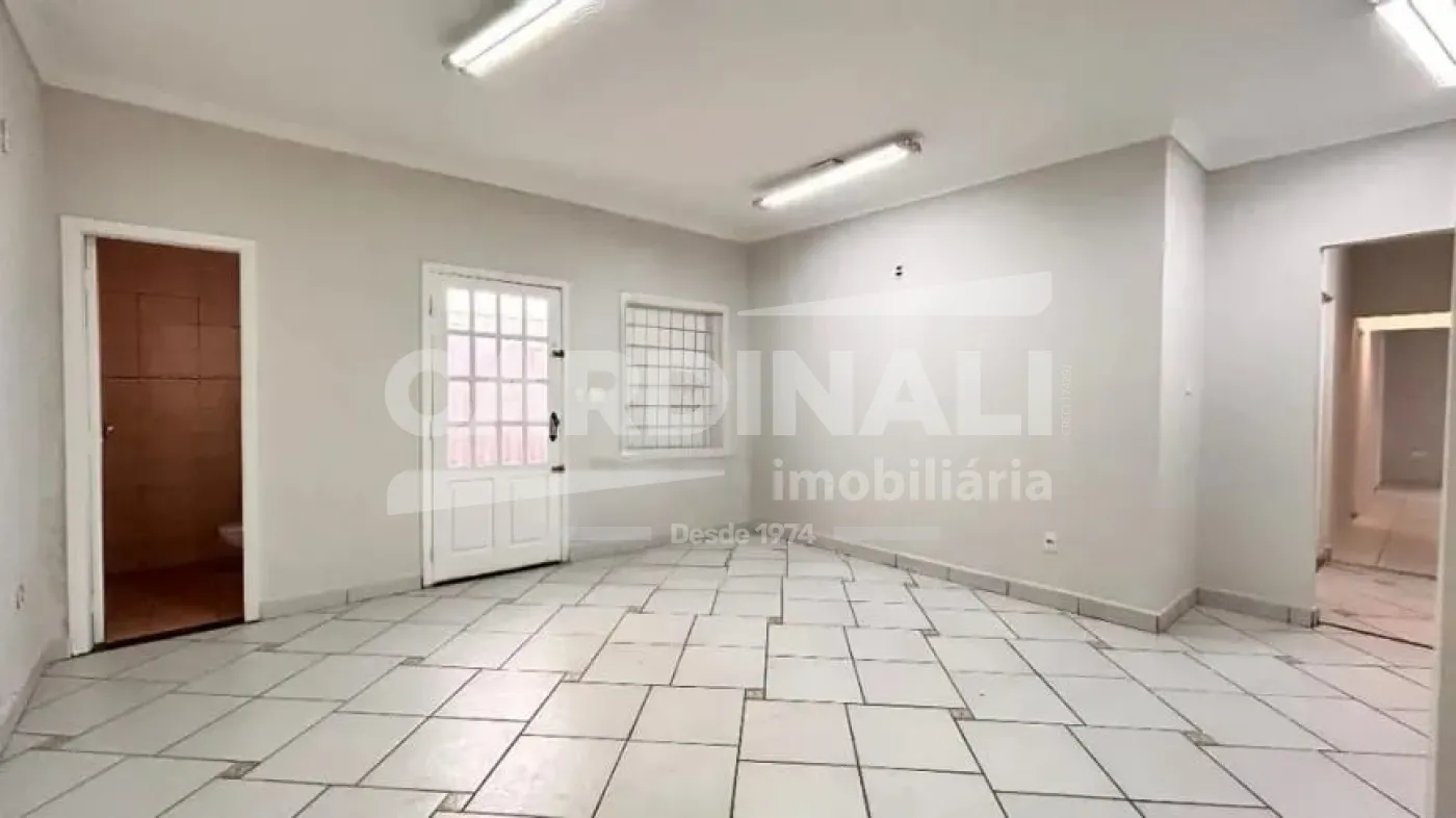 Alugar Casa / Padrão em Campinas R$ 7.000,00 - Foto 1